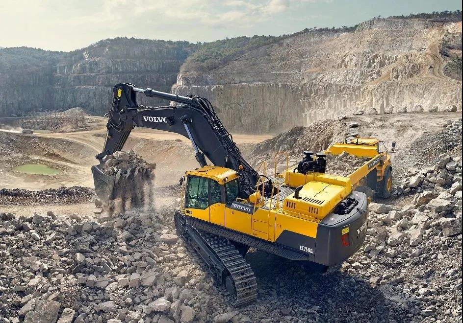 挖掘机｜动作慢的9个原因